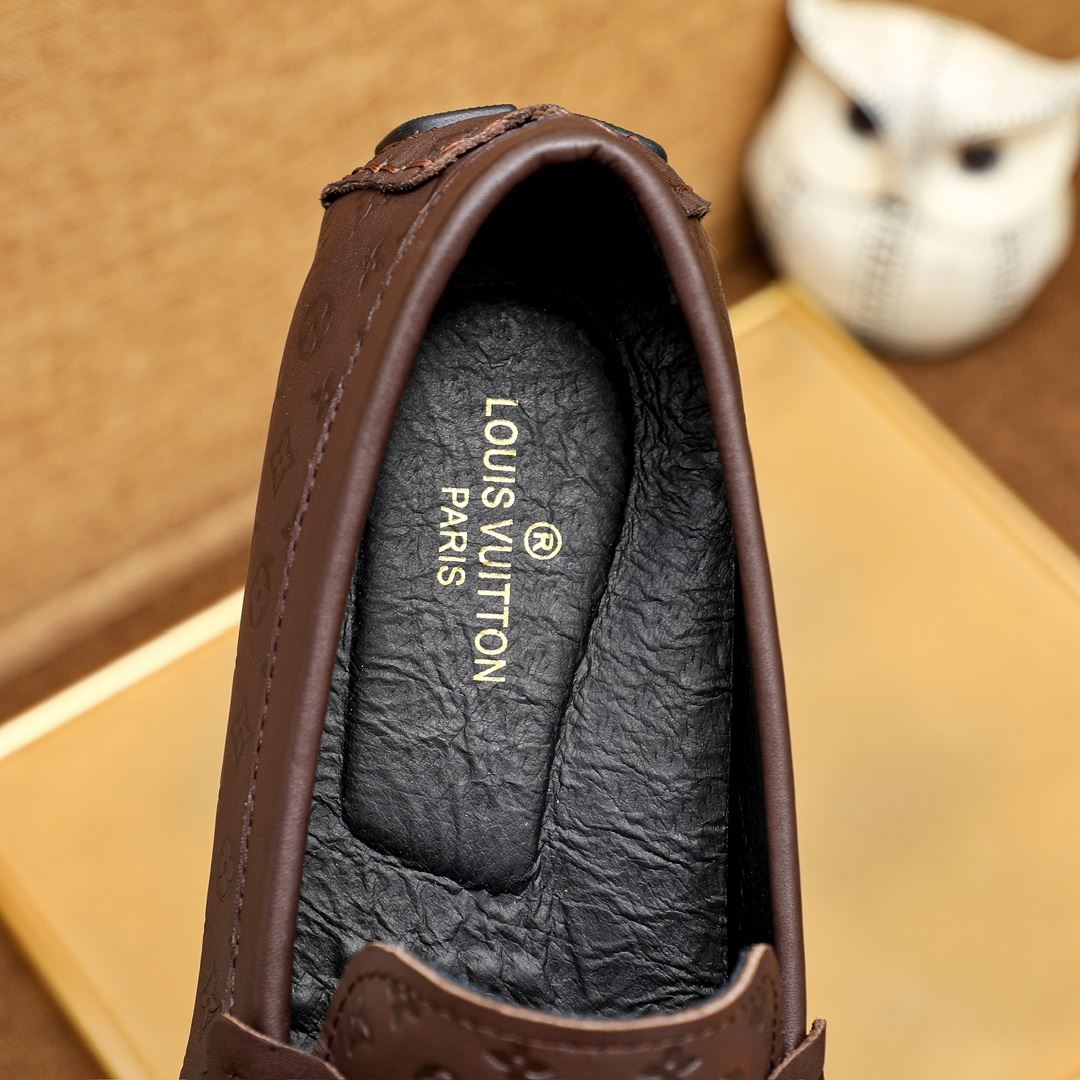 Louis Vuitton Low Shoes